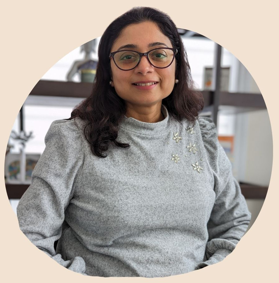  Reshma Lakhani Portrait